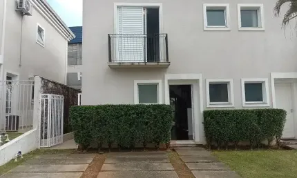 Casa em condomínio fechado com 3 quartos à venda na Chácara Quiriri, Carapicuíba 
