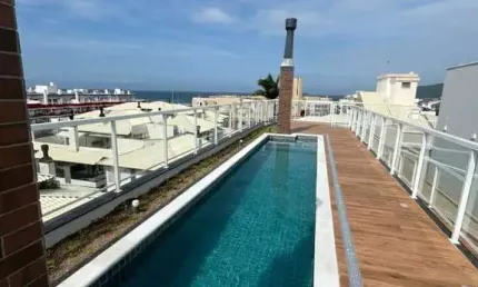 Apartamento de 02 dormitórios/02 suítes - próximos ao mar