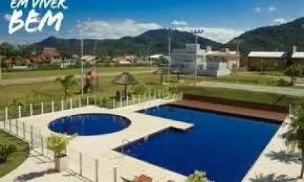 Terreno à venda no São João do Rio Vermelho, Florianópolis 