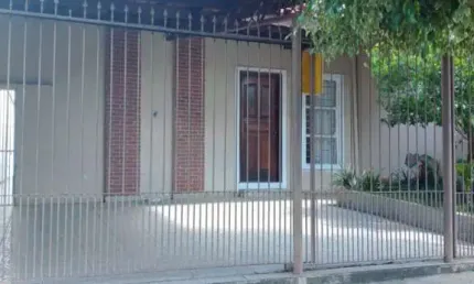 Casa para Venda em Sorocaba, Jardim Santa Bárbara, 2 dormitórios, 1 banheiro, 2 vagas