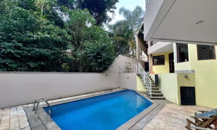 Casa Sobrado Locação Condomínio Tarumã Santana de Parnaíba