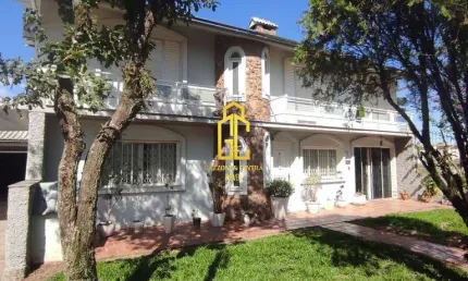 Casa à venda no bairro Desvio Rizzo - Caxias do Sul/RS