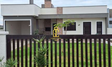 Casa à venda no bairro Centro - Balneário Gaivota/SC