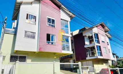 Sobrado à venda no bairro Ana Rech - Caxias do Sul/RS