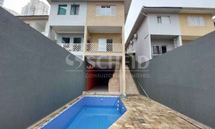 Sobrado 4 dorms (1 suíte) com piscina, em ótima localização, no Alto da Boa Vista