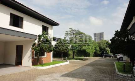 Casa em Condominio à Venda no Campo Belo, R$ 2.340.000,00 - 336 m²