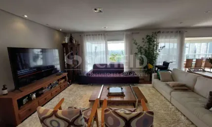 Apartamento com 4 dormitórios, sendo 4 suítes, 4 vagas no Jardim Marajoara