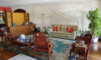Sobrado 421m²  3 dormitórios e 3 vagas à venda na Chácara Monte Alegre