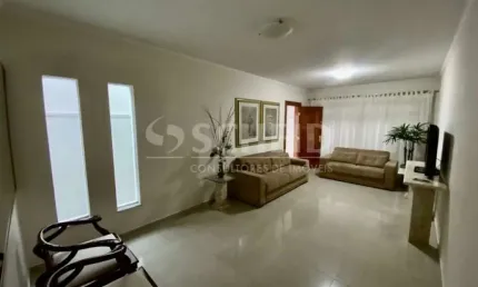 Sobrado 330m² com 3 dormitórios sendo 1 suíte e 2 vagas à venda na vila mascote