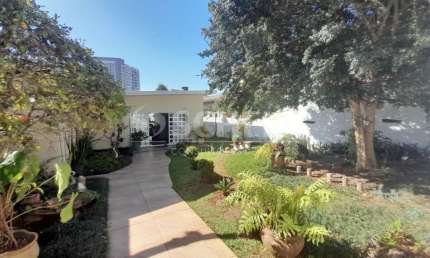 Casa Térrea à venda com 3 quartos no Jardim Prudência