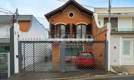 Sobrado a venda , 4 dormitórios , 2 suites , 3 vagas , 3 vagas , excelente localização