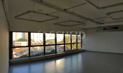 Sala comercial com garagem na chacara santo antonio .
