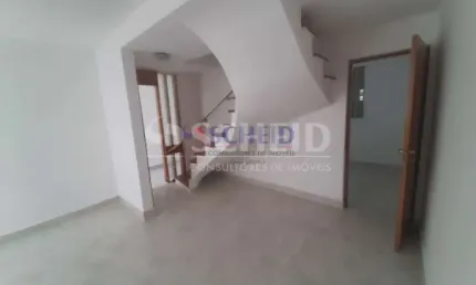 Sobrado no Campo Belo com 126m, 3 dormitórios, 2 suíte e 2 vagas