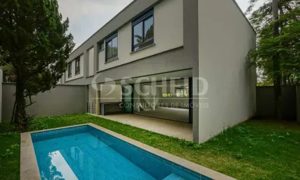 Casa à venda em Condomínio no Alto da Boa Vista com 4 quartos todos suítes