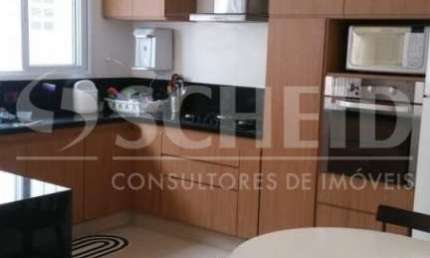 Venda de Sobrado com 3 Quartos e 3 banheiros + edícula com banheiro na Chácara Santo Antônio
