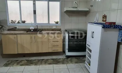 CASA COM 3 DORMITORIOS ,SENDO 3 SUITES ,4 BANHEIROS , 2 VAGAS , CHURRASQUEIRA , QUINTAL  OTIMA LOCAL