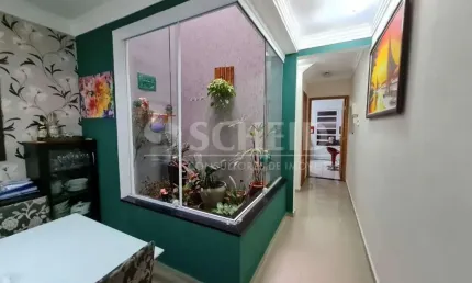 Sobrado 3 dorms 2 banheiros no Bairro do Campo Grande