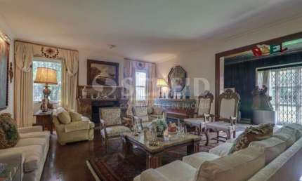 Casa com 4 Quartos e 5 banheiros à Venda no JARDIM GUEDALA!