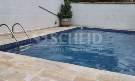 Sobradão com 03 dorms , sendo 01 suíte, 04 vagas, Piscina