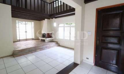 Casa Térrea para reforma na Rua Caridas Jardim Sabará