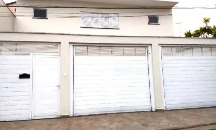 Casa nova com 300 metros, 3 suites e 4 vagas - campo belo