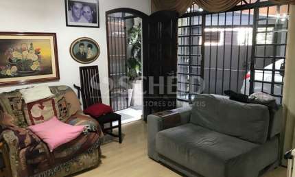 Sobrado a venda de 170,00m² útil, com 3 quartos e 2 vagas, na Vila Santa Catarina