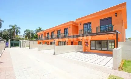 Casa em condomínio fechado com 4 quartos à venda na Rua Carlos Baptista de Magalhães, --, Jardim Prudência, São Paulo