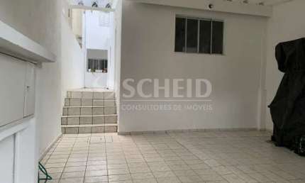Casa 65m² no Jardim Marajoara, com 2 dormitórios e 1 casa nos fundos.