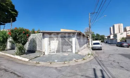 Casa com 3 quartos à venda na Rua Major Claudiano, --, Campo Grande, São Paulo
