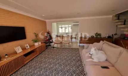 Casa de rua totalmente reformada à venda no brooklin - 150m2, 3 quartos, 2 vagas