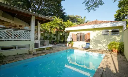 Casa com piscina 4 suítes 8 vagas 508m² de terreno 412m² de área construída no campo belo