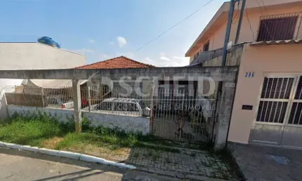 Casa térra para reforma na Cidade Dutra com 300m² de terreno