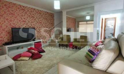 Sobrado com 2 Quartos e 3 banheiros à Venda, 127 m² Chácara Santo Antonio