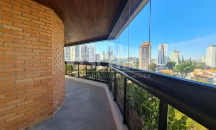 Descubra o conforto e a conveniência deste apartamento em campo belo