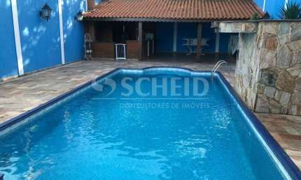 sobrado à venda 500mt2, sendo 4 dormitórios, 3 suites, com piscina