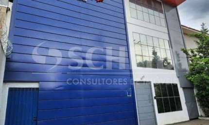Prédio Comercial e 6 banheiros para Alugar, de 570 m², na Saúde