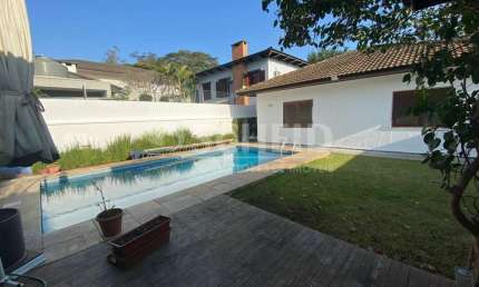 Casa a térrea á venda no bairro Alto da Boa Vista-SP
