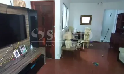 Casa  a venda com 3 dormitórios e 1 vaga, no Jardim Orly.