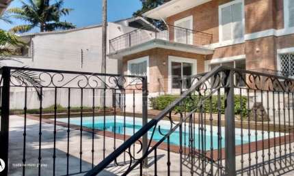 Casa à Venda no Alto da Boa Vista - 3 Dormitórios, 2 Suítes, 4 Vagas