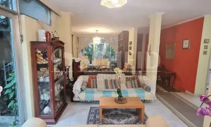 Casa Comercial para Locação em Moema com 4 dormitórios - 420 m², 4 Vagas