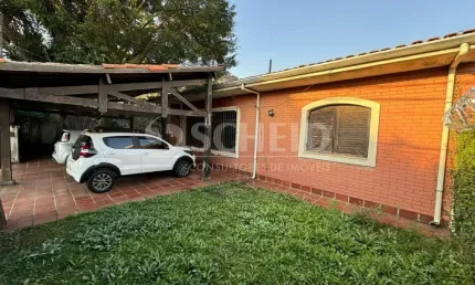 CASA TÉRREA A VENDA EM TERRENO DECLIVE - 3 DORMS - 1 SUÍTES - 2 VAGAS
