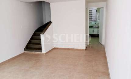 Casa para alugar com 95m², 2 quartos e 1 vaga na Chácara Monte Alegre