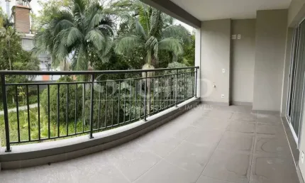 Apartamento Alto da Boa Vista, 4 quartos, 2 suítes, 2 vagas, cozinha, sala dois ambientes, terraço.