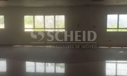 ÓTIMO PONTO COMERCIAL, EM AVENIDA COM GRANDE MOVIMENTO