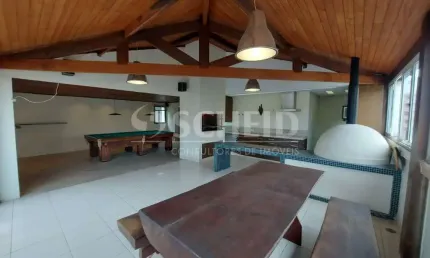Cobertura Duplex à Venda no Morumbi, 500m², 4 quartos, 3 suítes, 4 vagas, churrasqueira e depósito
