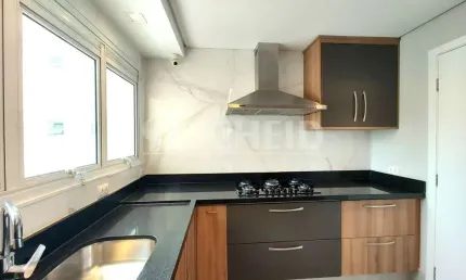 Apartamento a venda de 127,00m² útil, com 3 quartos e 3 vagas, na Vila Mascote!