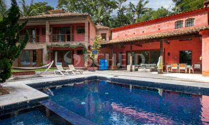CASA CHÁCARA FLORA 5 SUITES JARDIM PISCINA ESPAÇO GOURMET 10 VAGAS
