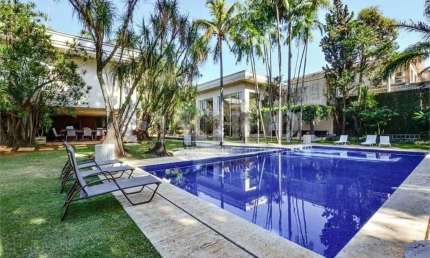 Casa Residencial à Venda no Jardim Cordeiro / Alto da Boa Vista