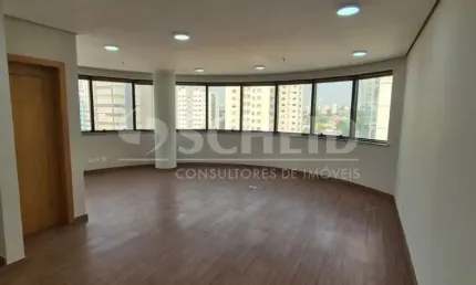 Conjunto comercial à venda no campo belo, com 201m², 5 salas e 1 vaga