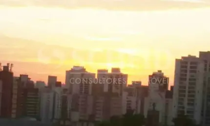Vila Santa Catarina: Apartamento com 55 m² com 2 dormitórios, garagem.